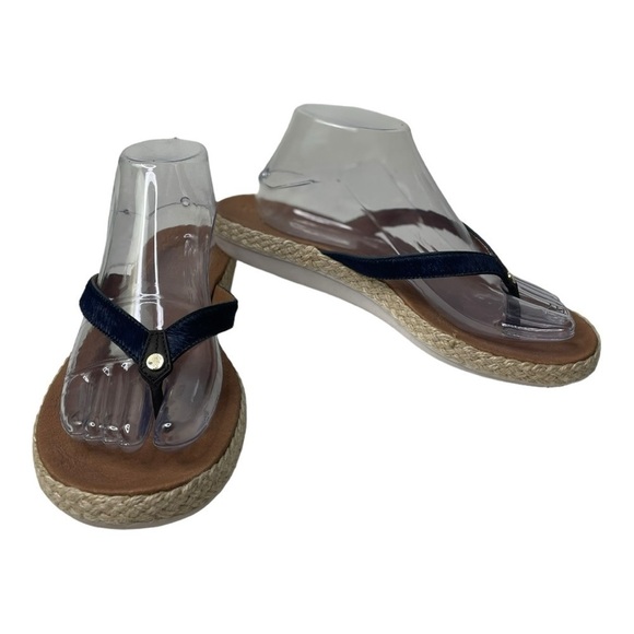 Tommy Bahama Relaxology Women’s Ionna Navy Blue Leather/Mohair Sandals - Picture 3 of 10